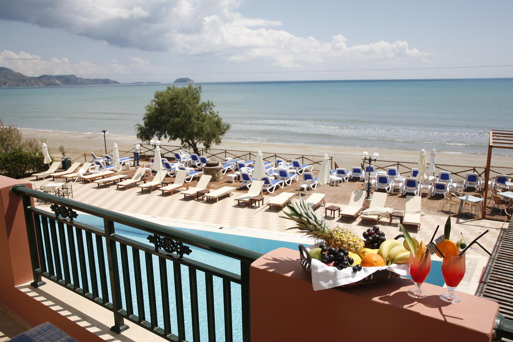 Hotel_Mediterranean_Beach_Resort_Air_Tour_Travel 